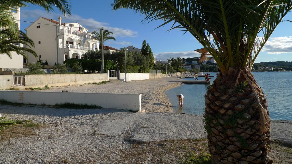 Apartments Tonka Trogir Luaran gambar